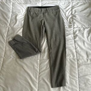 Houndstooth stretch slightly cropped pant